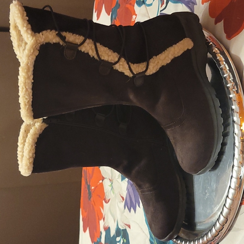 Comfortview boots  women's size 8
